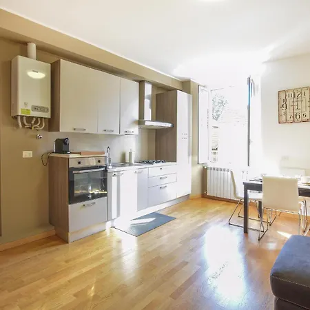 Stunning In With Kitchen