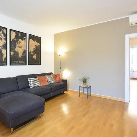 Stunning In With Kitchen Apartamento *